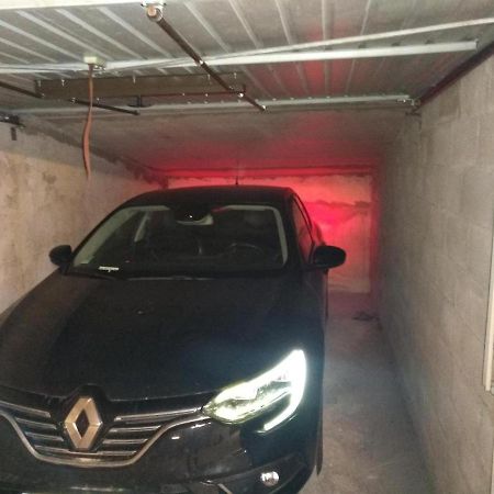 סן-מקסים T2 En Hypercentre -Parking Prive-Clim-Proche Plage מראה חיצוני תמונה